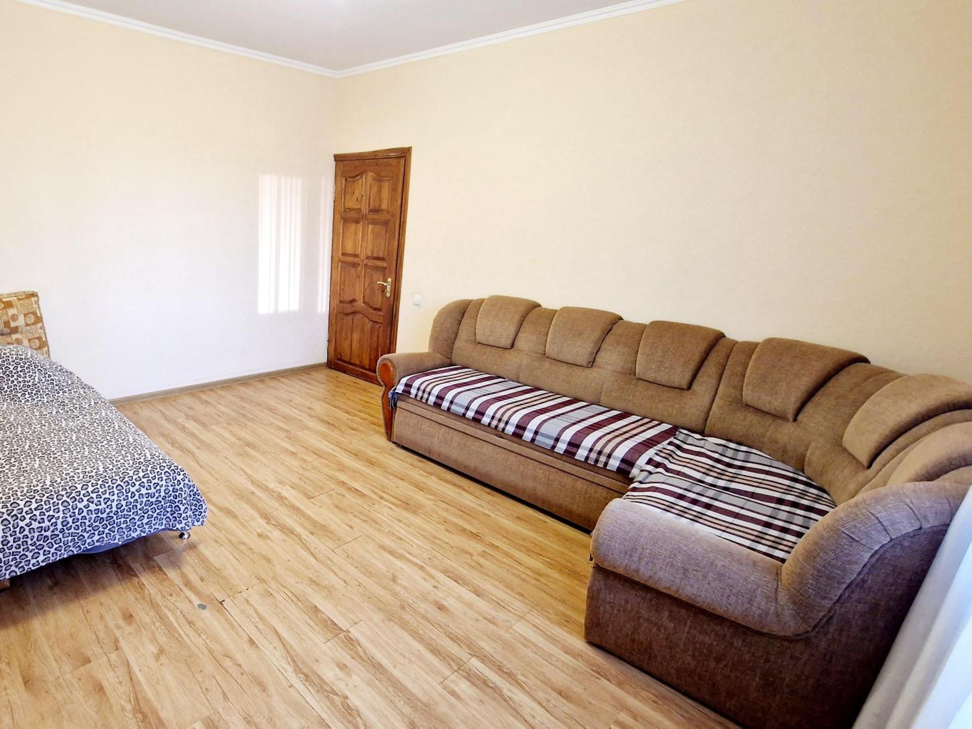 Apartment On Kravchuka, 11B Lutsk Exterior photo
